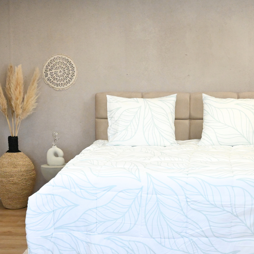 HappyBed einfache blätter - Bettdecke für das ganze Jahr - Inklusive Kissenbezüge